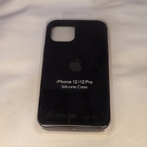 Apple iPhone 12/12 Pro Midnight Silicone Case